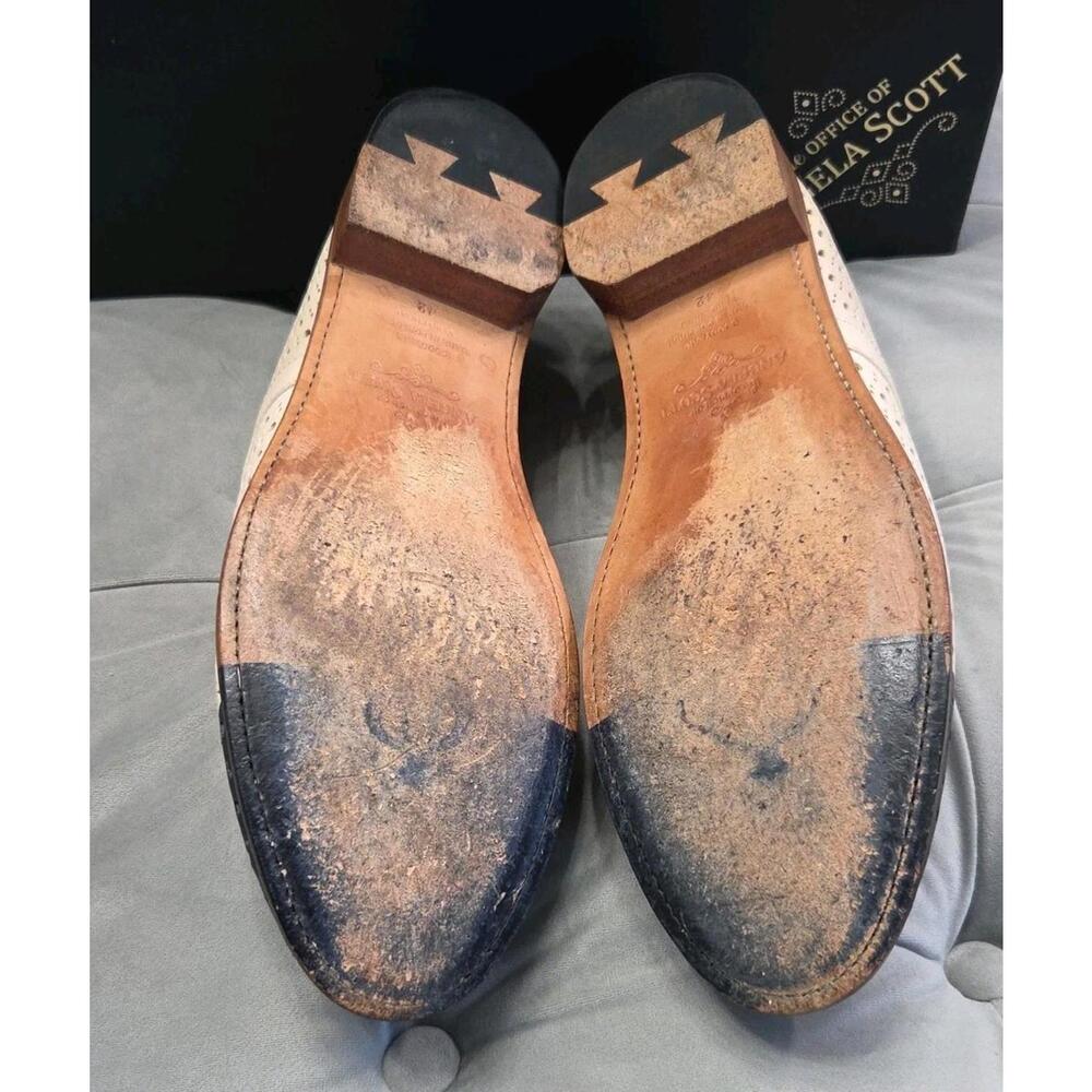 The Office of Angela Scott Ms Gabrielle Perforated Bicolor Womens Shoes 42 11 - Picture 11 of 16